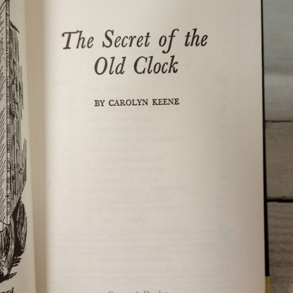 The Hidden Staircase, The Secret of the Old Clock, Pair of Nancy Drew Mysteries - Picture 5 of 9